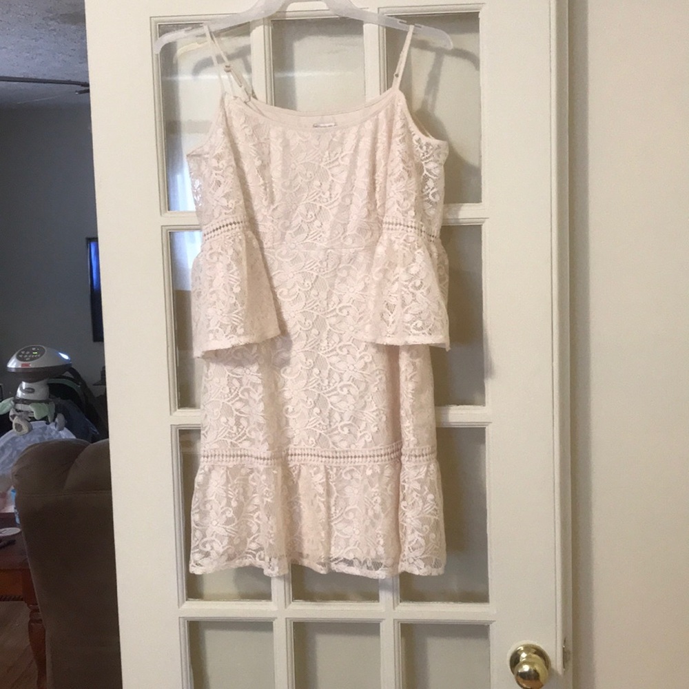 White lace cold shoulder dress
